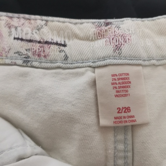 Mossimo Supply Co Floral Print Women Shorts Size: 2/26 #091 - Picture 6 of 7